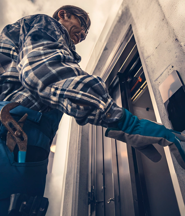 Внутрішня частина ліфта Bravo